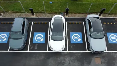 Your Guide to Workplace EV Charging Grants