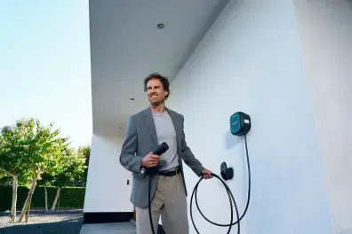 What is the difference between a tethered and untethered EV charger?