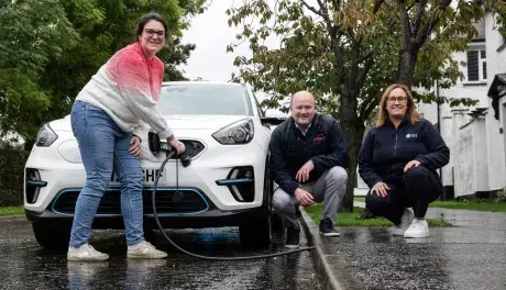 WEEV INSTALLS NORTHERN IRELAND’S FIRST CROSS PAVING EV CHARGING SOLUTION