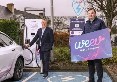 Weev installs Enniskillen’s first rapid EV charger